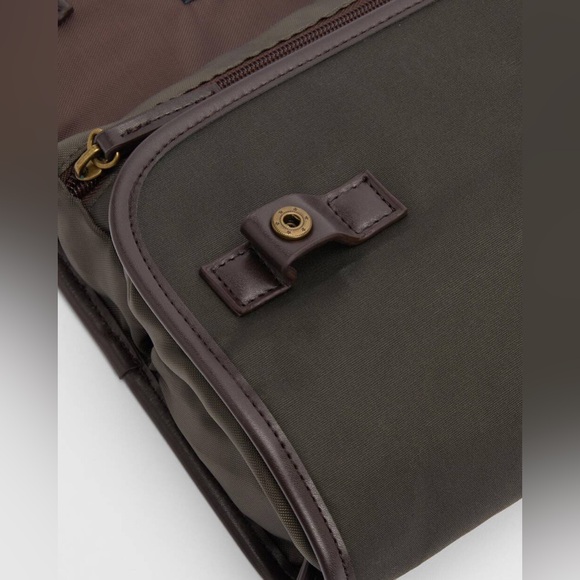 Barbour Dark Olive and Brown Leather Travel Toiletry Bag brand new - Picture 12 of 14